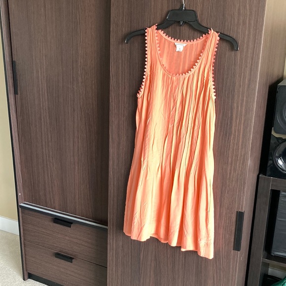 Club Monaco silk dress, light coral, size 00 - Picture 2 of 6